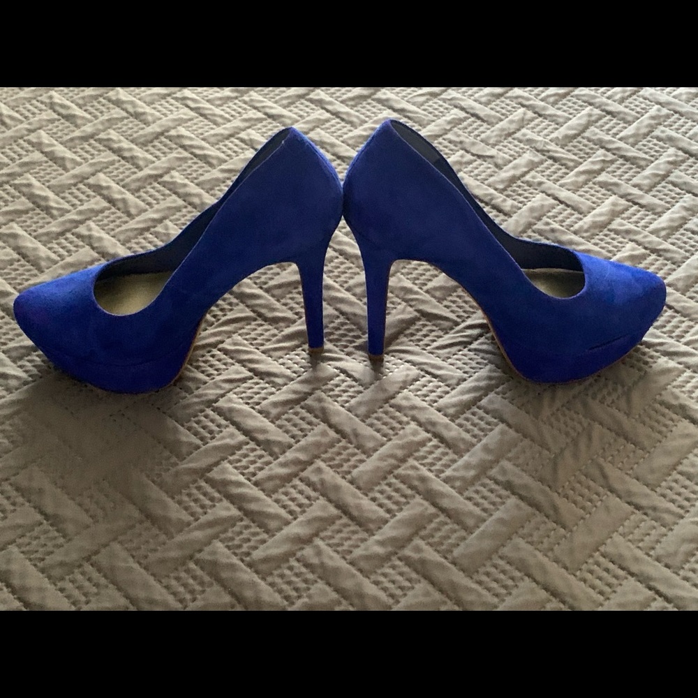 Jessica Simpson blue suede heels - Picture 3 of 4